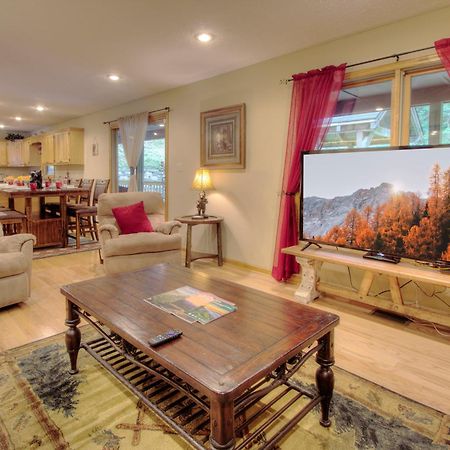 Gorgeous "Country Roads" By Honeybearcabins 4Br 4Ba, Next To Pool, Easy Drive, Main Strip Location! بيدجن فورج المظهر الخارجي الصورة