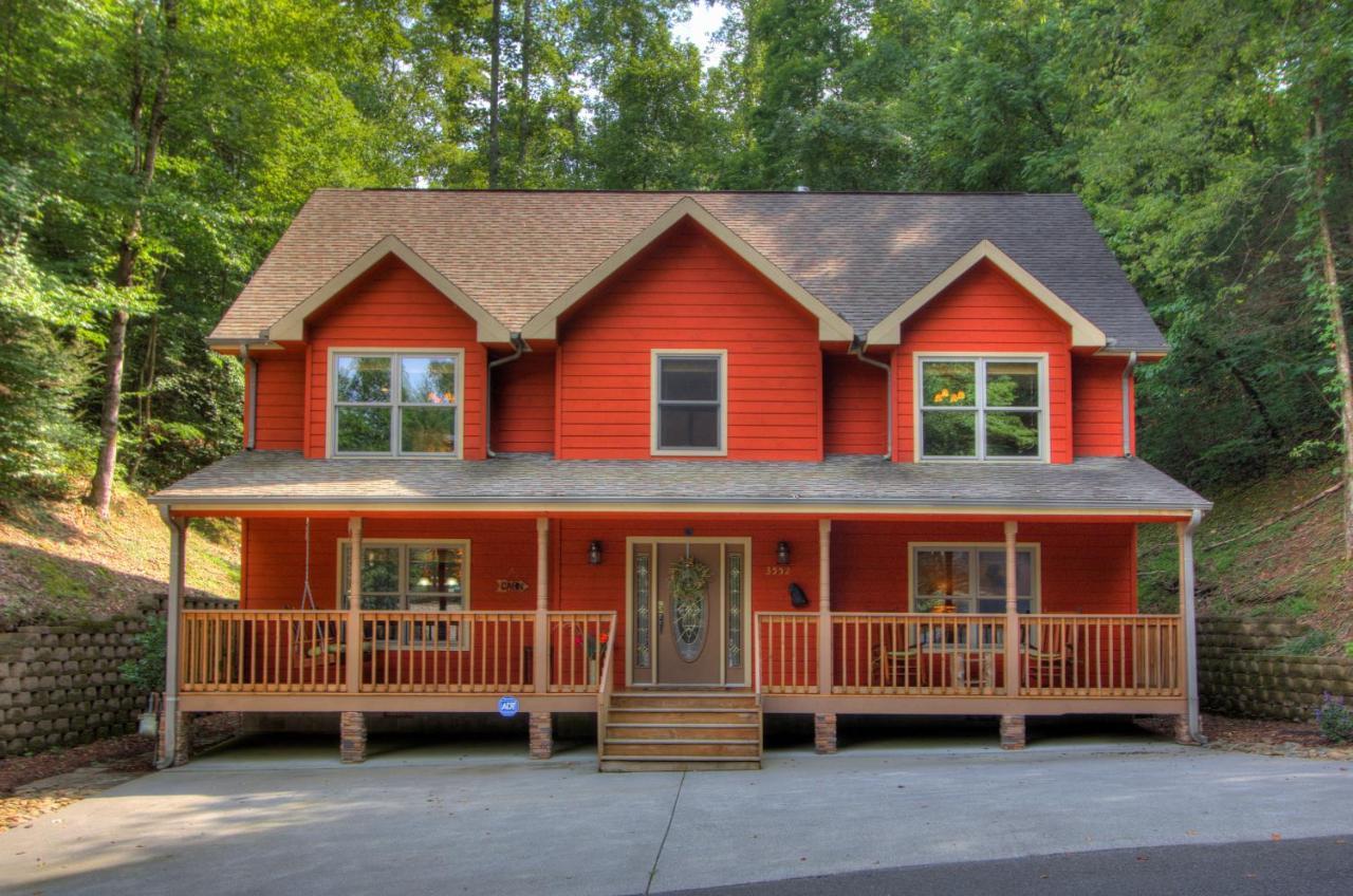 Gorgeous "Country Roads" By Honeybearcabins 4Br 4Ba, Next To Pool, Easy Drive, Main Strip Location! بيدجن فورج المظهر الخارجي الصورة