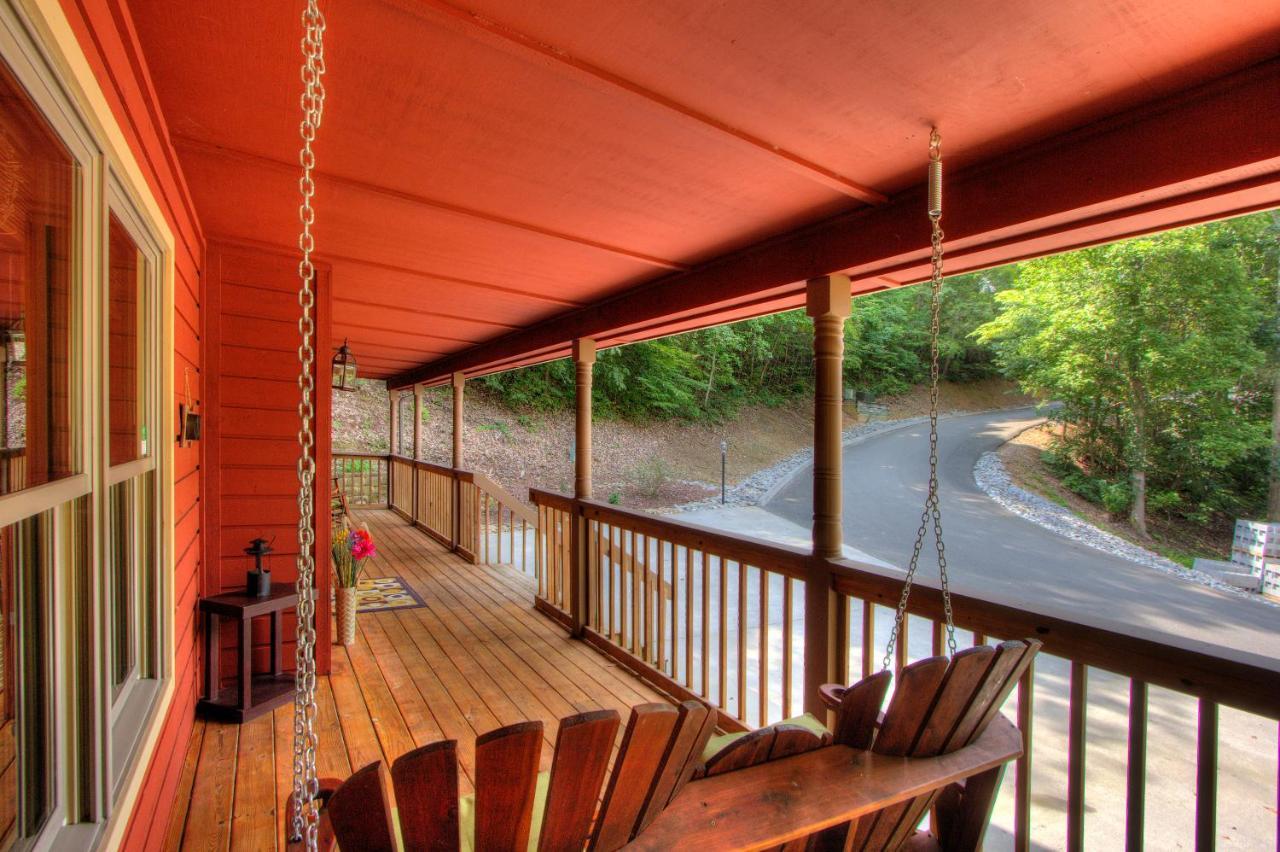 Gorgeous "Country Roads" By Honeybearcabins 4Br 4Ba, Next To Pool, Easy Drive, Main Strip Location! بيدجن فورج المظهر الخارجي الصورة