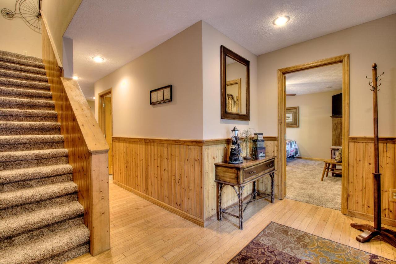 Gorgeous "Country Roads" By Honeybearcabins 4Br 4Ba, Next To Pool, Easy Drive, Main Strip Location! بيدجن فورج المظهر الخارجي الصورة