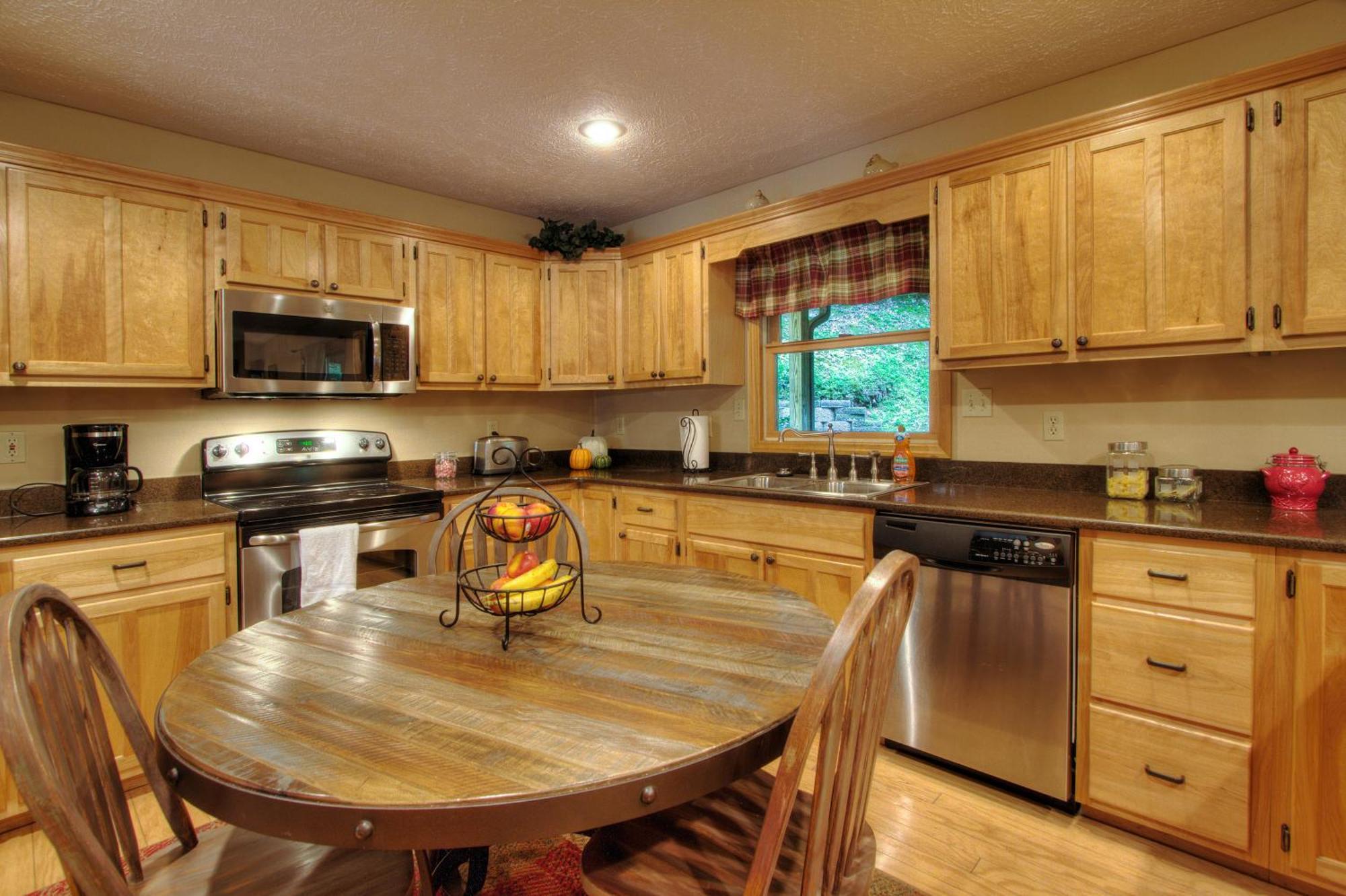 Gorgeous "Country Roads" By Honeybearcabins 4Br 4Ba, Next To Pool, Easy Drive, Main Strip Location! بيدجن فورج المظهر الخارجي الصورة